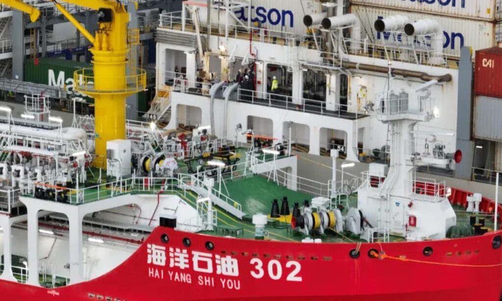 China's first river-sea LNG bunkering ship completes inaugural ...