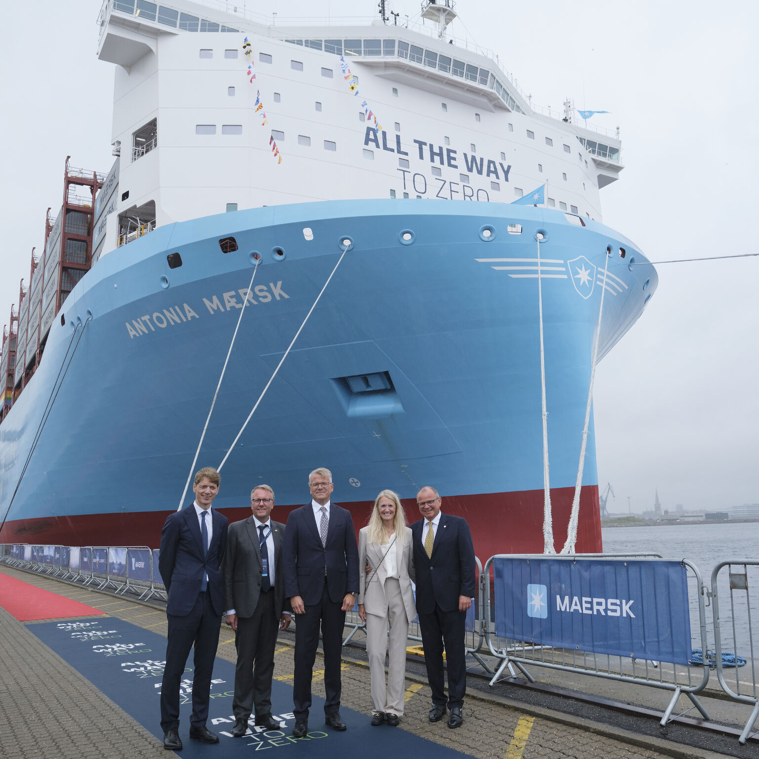 Maersk unveils third large methanol dual-fuel boxship in Denmark
