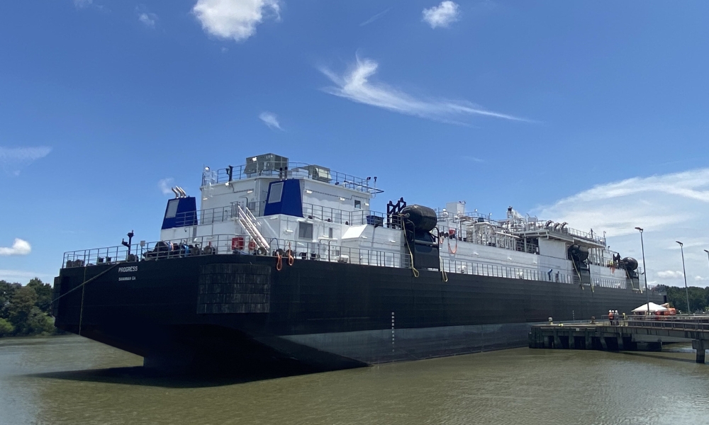Crowley takes delivery of largest US-flagged LNG bunker barge “Progress” 26 Crowley takes delivery of largest US-flagged bunker barge “Progress”