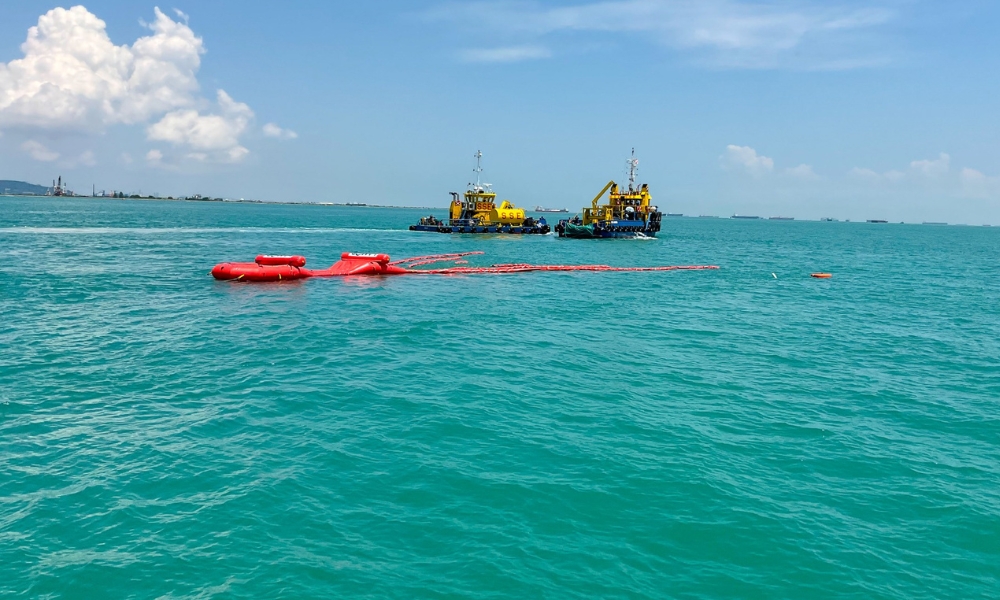 Shell reports up to 40 mt of slop leaked from pipeline into Singapore waters