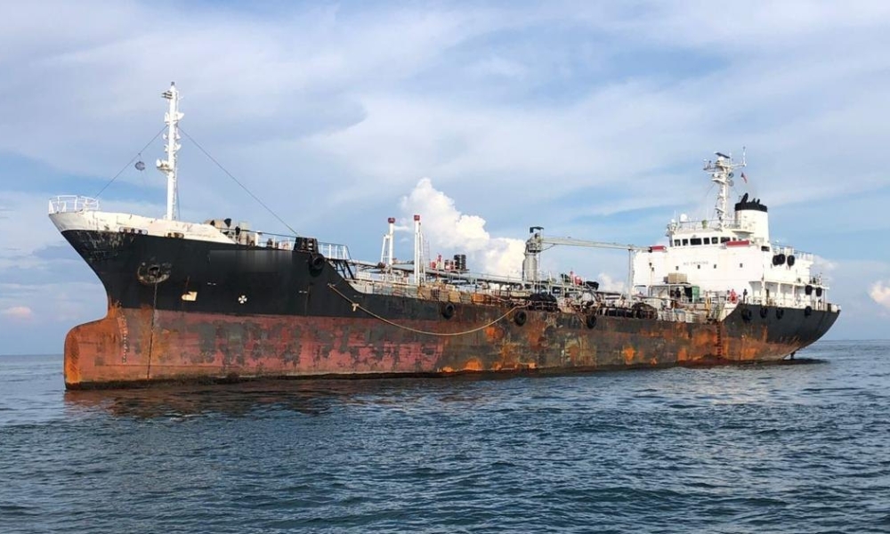 Malaysia: MMEA detains tanker in Sekinchan waters for anchoring illegally