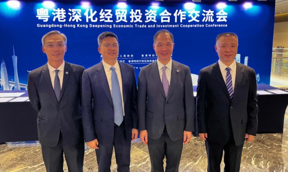 CLPe and CNOOC form joint venture to offer LNG bunkering in Hong Kong
