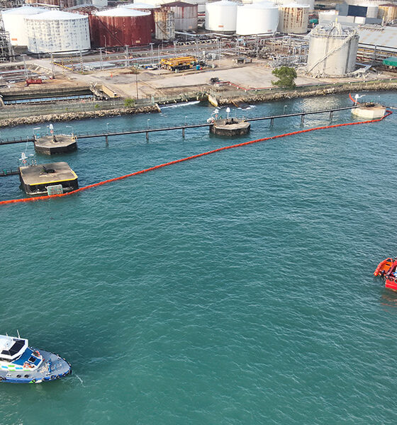 2 MPA craft (left) supporting Shell craft in the clean up operations of the oil sheens taken on 28 Dec 9am