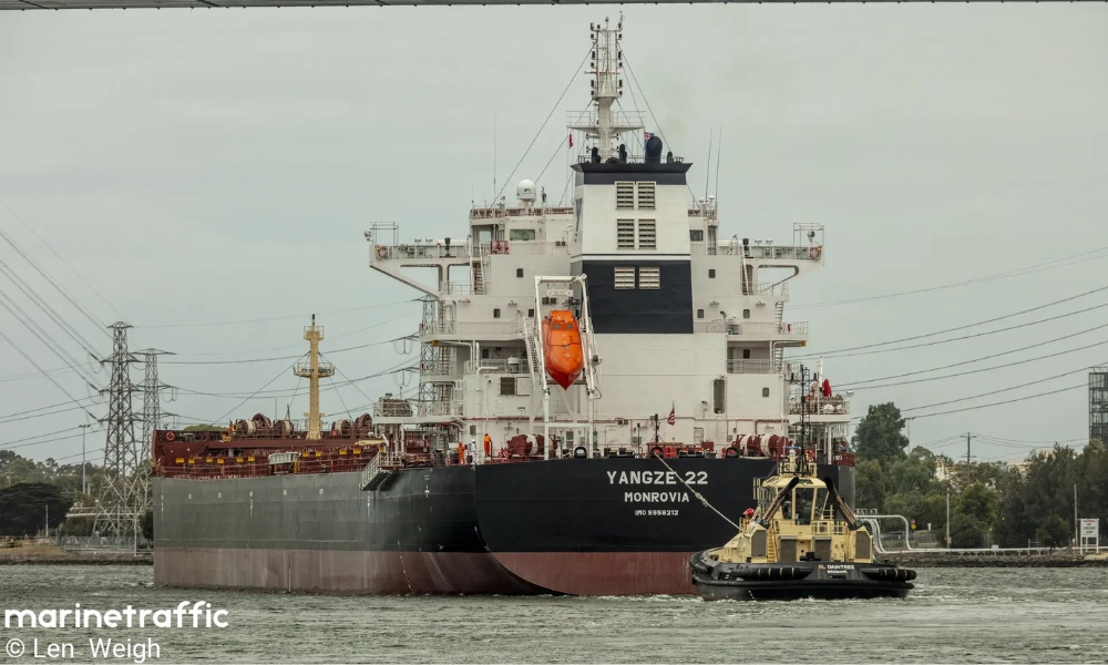 MarineTraffic / Len Weigh