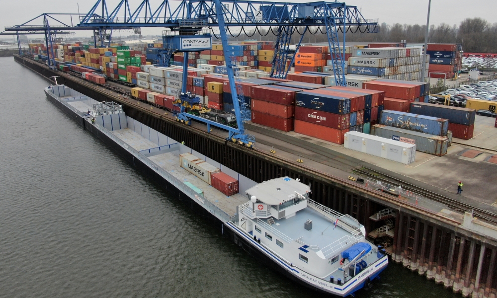 Rhenus hydrogen-powered ship receive awards for sustainable inland shipping