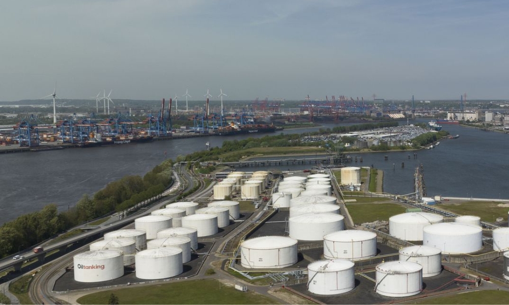 Mabanaft plans to convert four tanks at Hamburg terminal for methanol storage by 2027