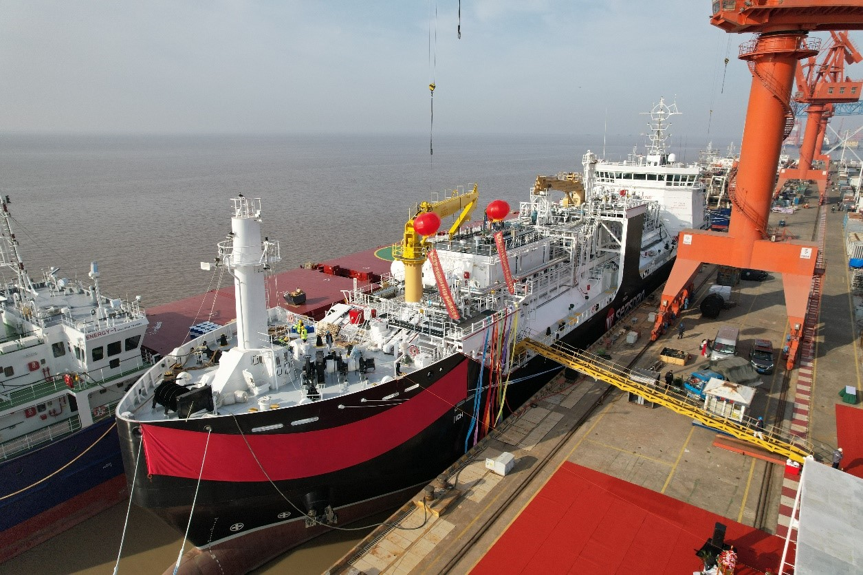 CIMC SOE delivers third LNG bunkering vessel to Seaspan Energy 