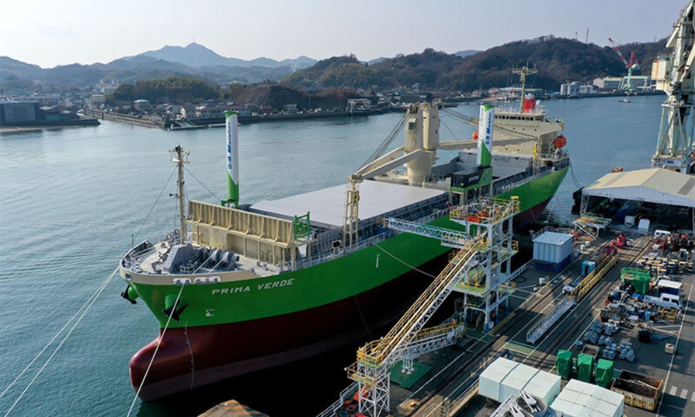 MOL takes delivery of world’s first multi-purpose vessel to run on MGO and wind power
