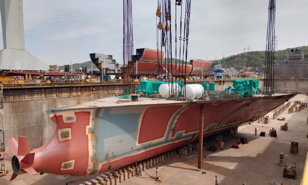 Tsuneishi Shipbuilding completes first block loading of methanol-fuelled newbuildings