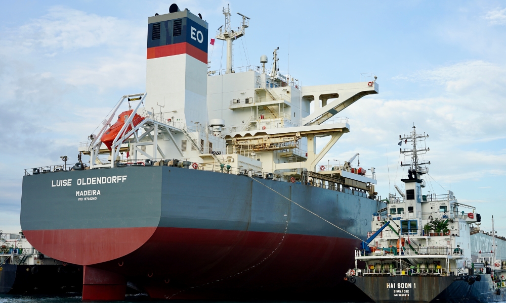 Vale and Petrobras trial bio bunker fuel blend on bulk carrier in Singapore