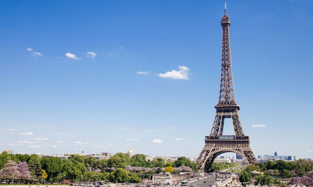 Paris Anthony DELANOIX on Unsplash