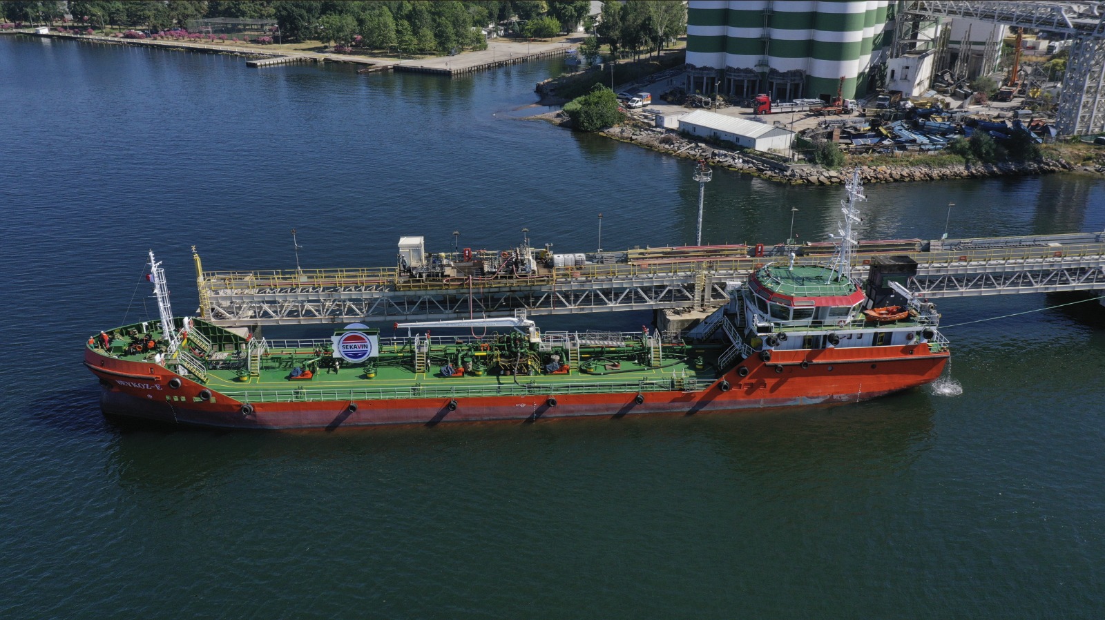 SEKAVIN BARGE
