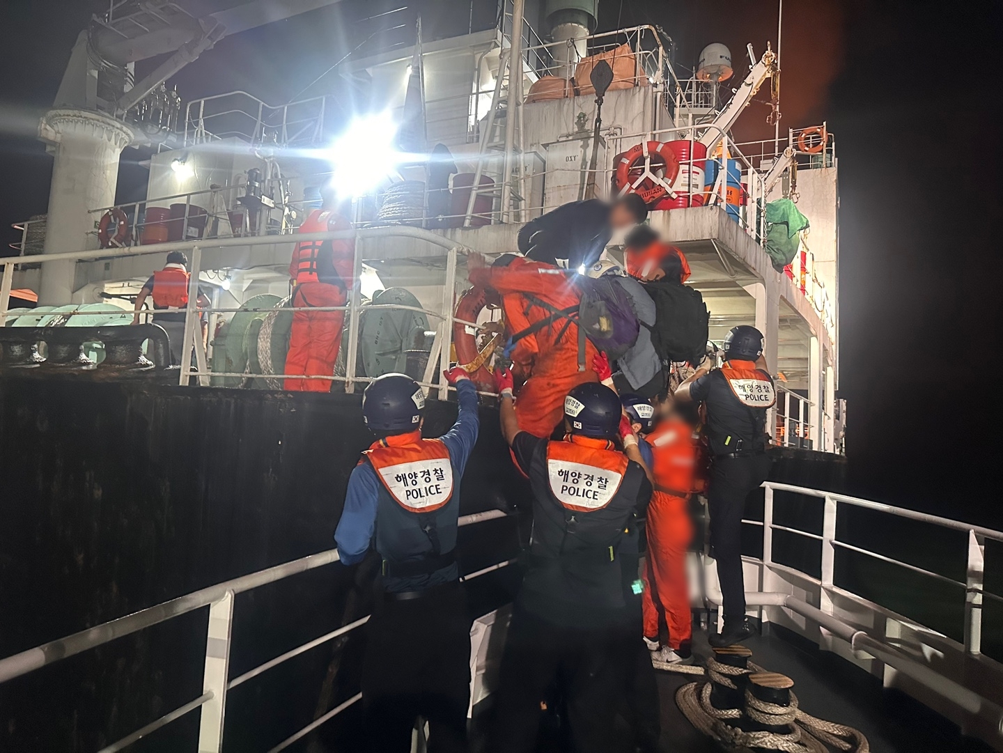 Captain killed, two injured after tanker and cargo ship catch fire in Korea 27 Captain killed, two injured after tanker and cargo ship catch fire in Korea