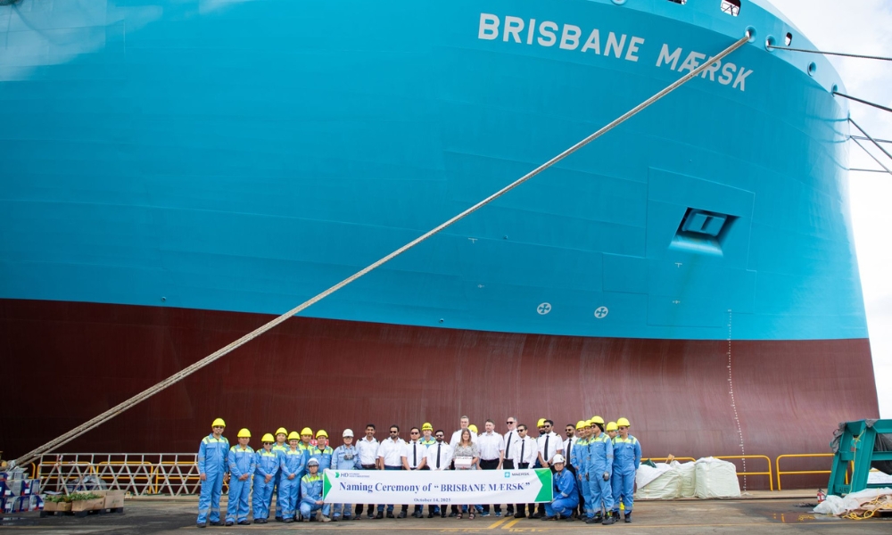 Maersk welcomes latest methanol dual-fuel vessel boxship “Brisbane Maersk”