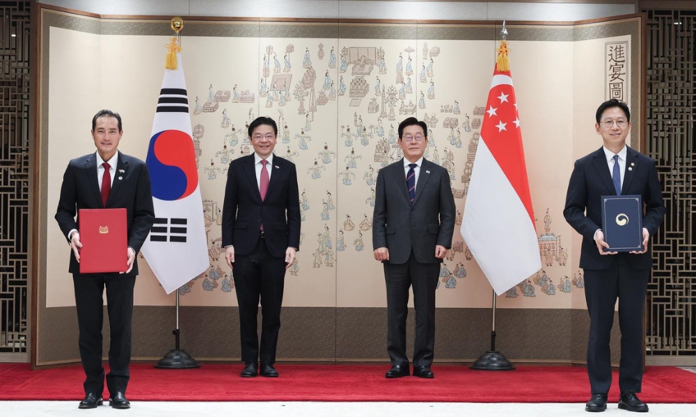 Singapore and South Korea ink MoU to establish green and digital shipping corridor