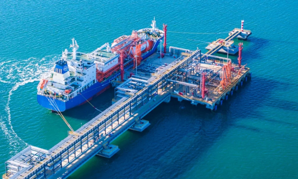 Dalian Changxing Island achieves the first bio-LNG bunkering operation in China