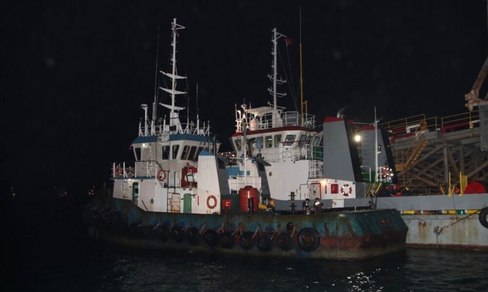 Singapore: Police arrests 11 men from two tugboats for illegal transaction of marine gas oil