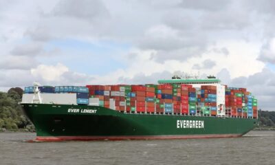 London-registered boxship “EVER LENIENT”, Marine Traffic / Michael Schindler
