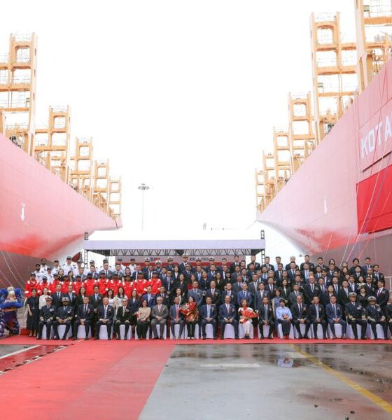 Singapore-based PIL names 13,000 TEU LNG dual-fuel vessels in Shanghai