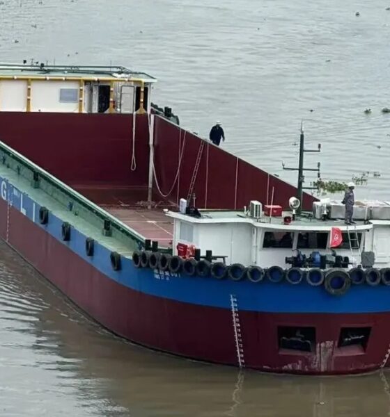 China: Zhejiang's first inland methanol-powered boxship completes trial voyage