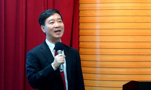 Dr Kang Wu