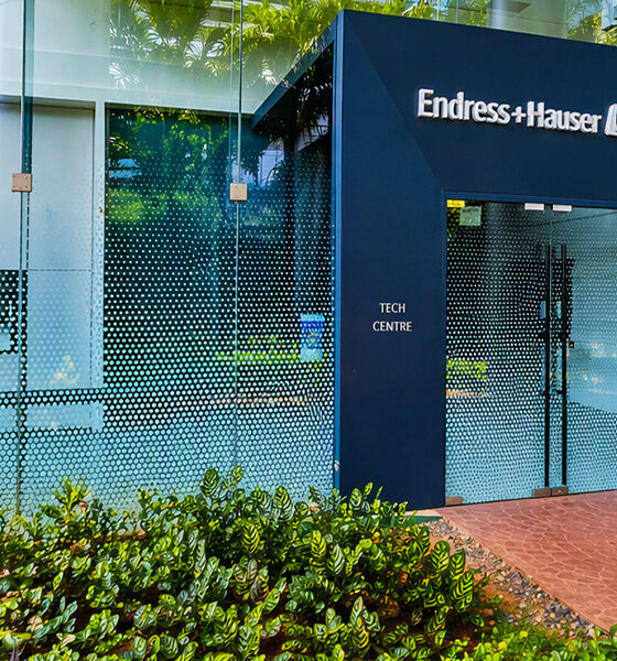 Endress+Hauser TECH Centre in Singapore helps maritime customers master MFM bunkering